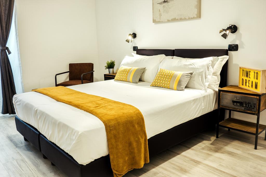 Bmga L Stylish Industrial Termini Apartment 로마 외부 사진